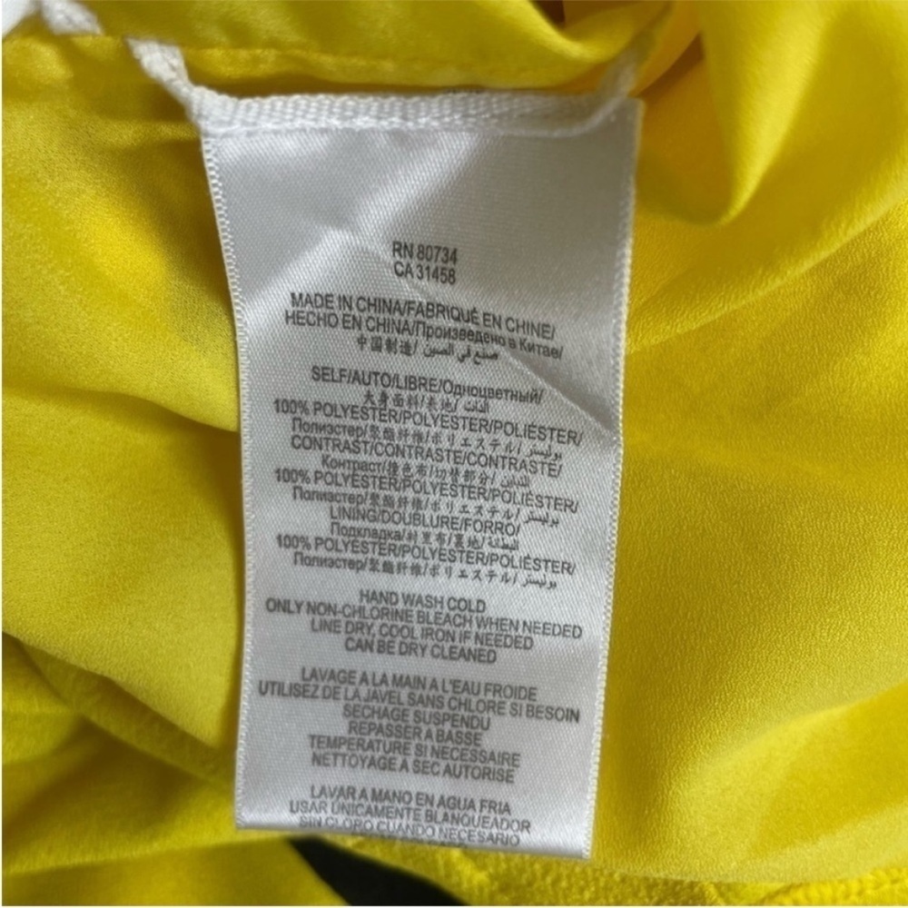 BCBGMAXAZRIA Meyna Blocked Sheath Party Dress
Size 0 - Picture 8 of 11